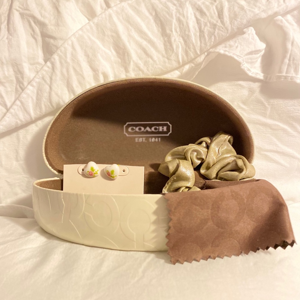 ❤️ITEM WAS SOLD ON DEPOP❤️